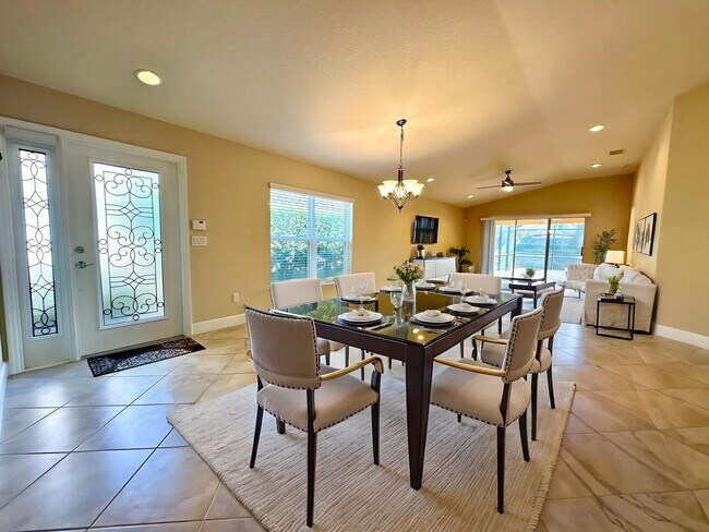 Building Photo - Everyday living upgraded! 3Bedrooms 2Baths in Villagewalk at Lake Nona