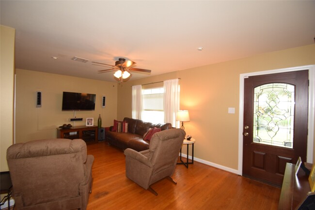 Building Photo - 1130 Stonecrest Dr