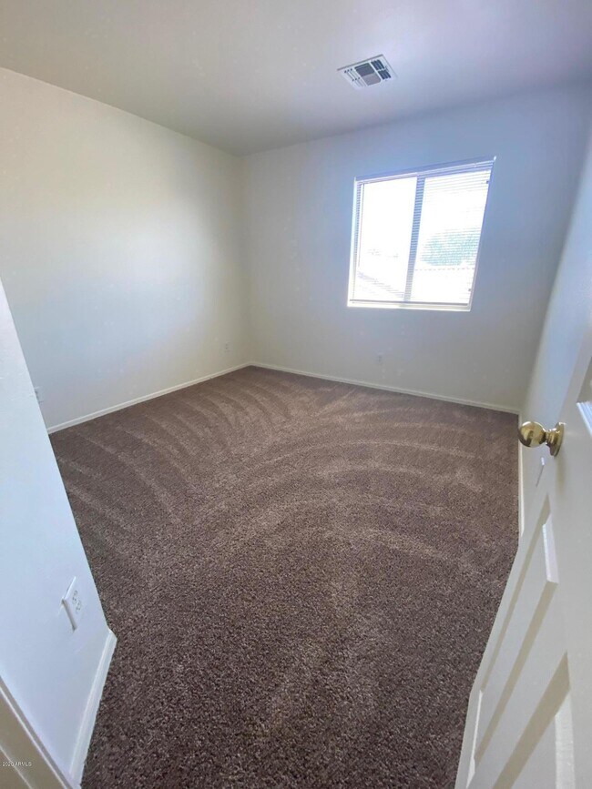 Building Photo - 12360 W Heatherbrae Dr