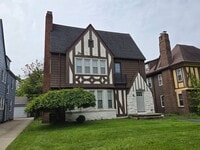 Building Photo - 17424 Winslow Rd