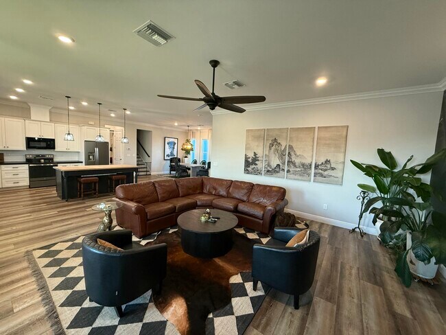 Building Photo - 3533 Sky Valley Ln