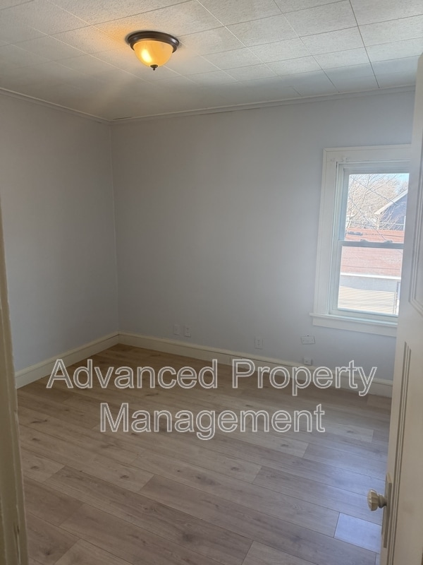 Building Photo - 2542 N 50th St