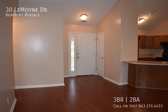 Building Photo - 30 Le Moyne Dr