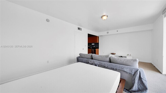 Building Photo - 50 Biscayne Blvd