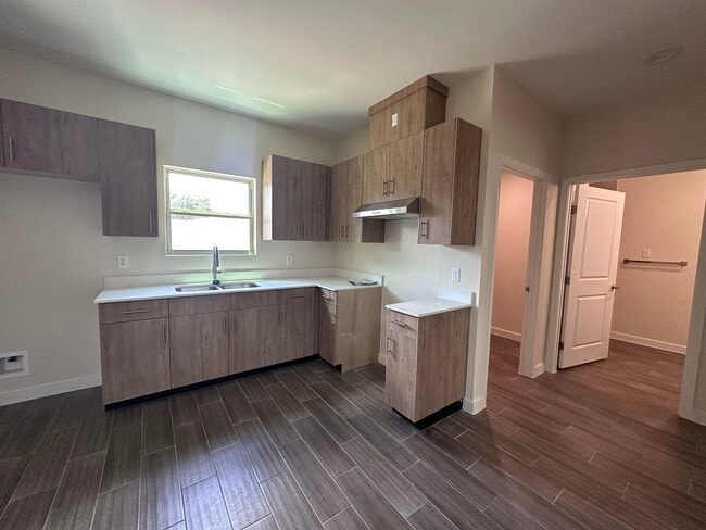 Building Photo - 1717 Tournament Trail Dr