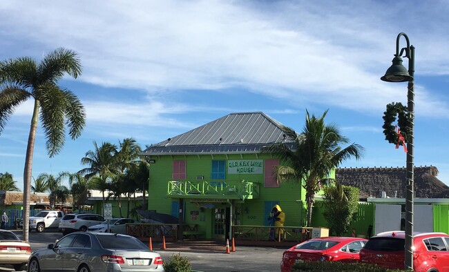 Building Photo - 3575 S Ocean Blvd