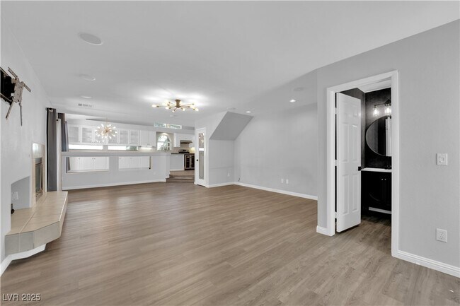 Building Photo - 5029 Tranquil Stream Ct