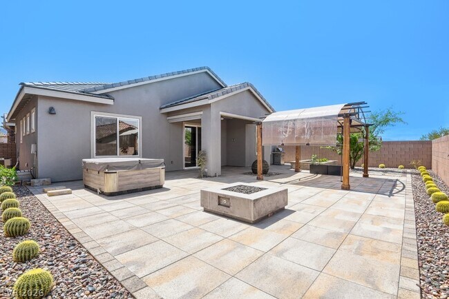 Building Photo - 342 Homeward Way