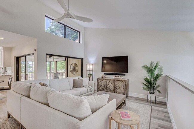 Primary Photo - 17138 Waterbend Dr