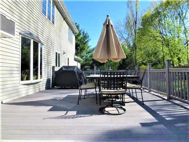 Building Photo - ****Barrington – Exclusive Contemporary Co...