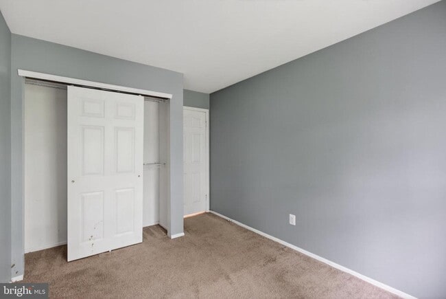 Building Photo - 3302B Ramsbury Ct
