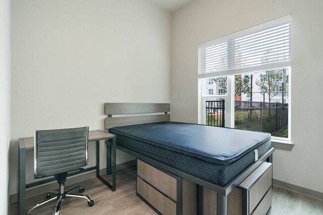 Apex Deluxe Plus 1x1 Bedroom - Northside Apartments