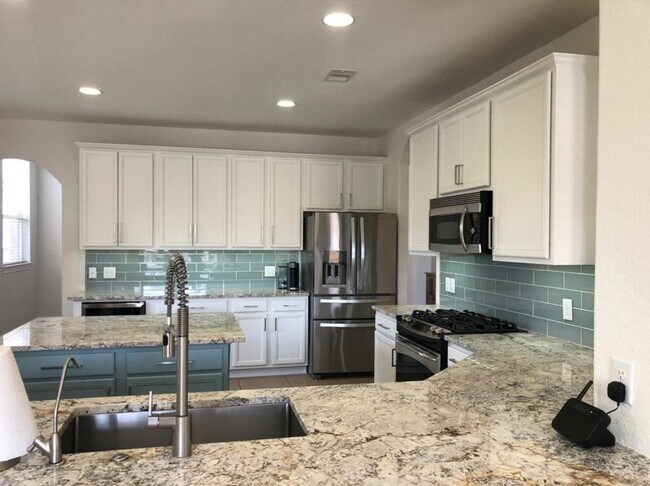 Building Photo - 99 Buck Trail Pl