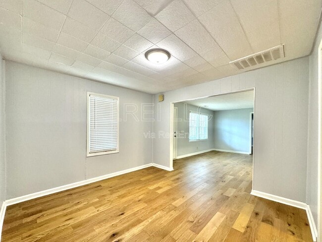Building Photo - 40 Stumps Ln