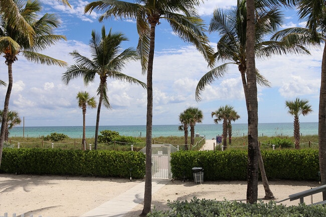 Ocean Access - 5005 Collins Ave