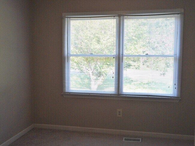 Building Photo - Home available for rent in Gardendale! Available to View with 48 Hours Notice!!!