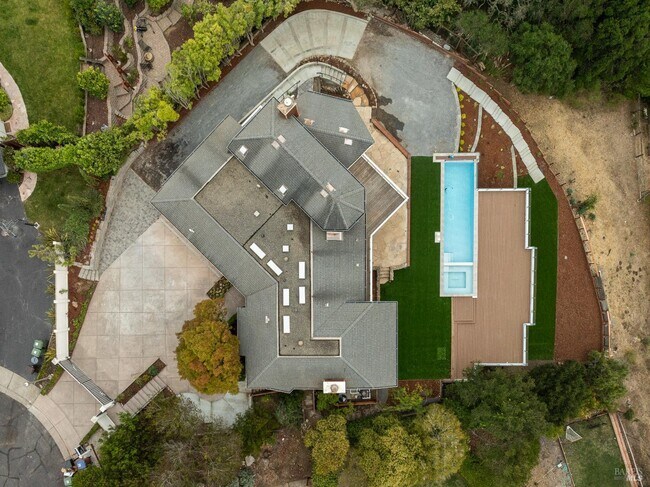 Building Photo - 45 Meadow Hill Dr
