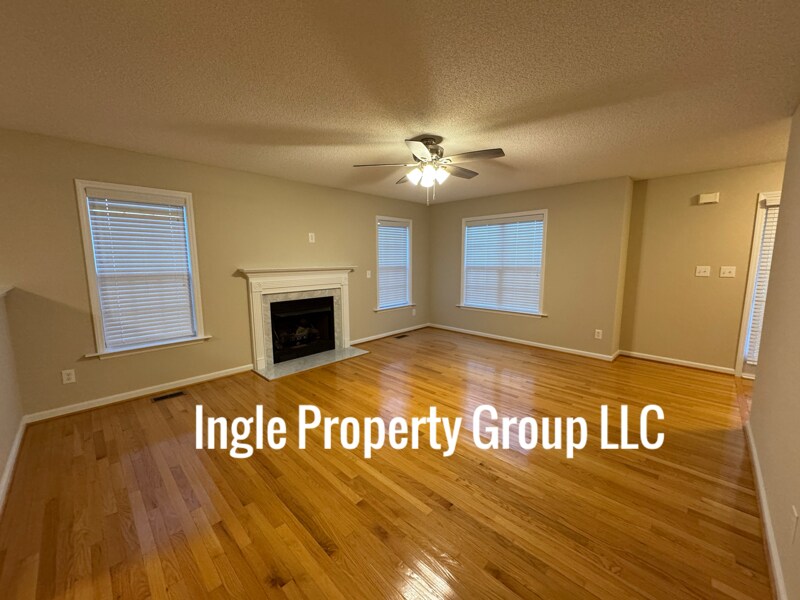 Building Photo - 18 Shapiro Ct