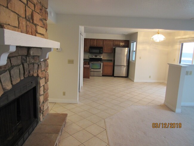 Building Photo - 2 bedroom condo in Osage Beach