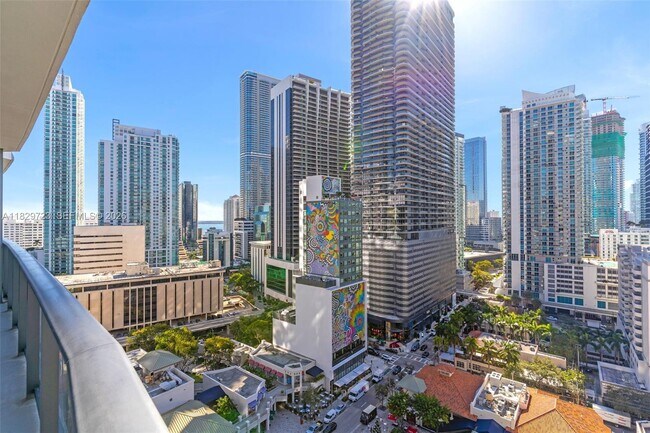 Building Photo - 45 SW 9th St