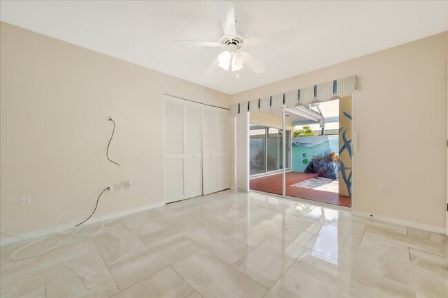Building Photo - 3BR/2.5BA Private Pool Home | Chestnut Creek Community in Venice