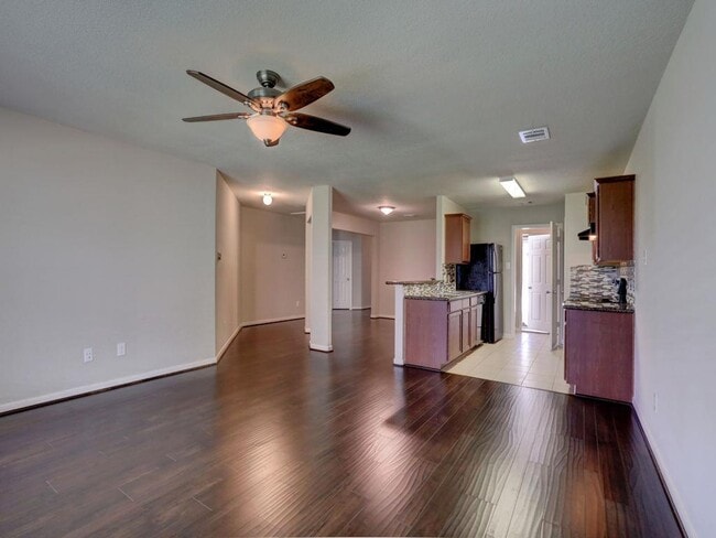 Building Photo - 28925 San Bernard River Loop