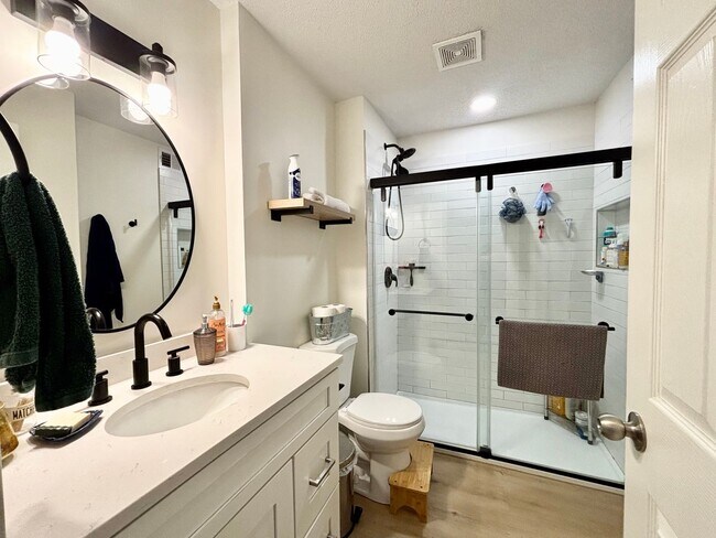 Building Photo - Westport Landings