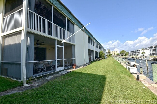 Building Photo - 109 Wettaw Ln