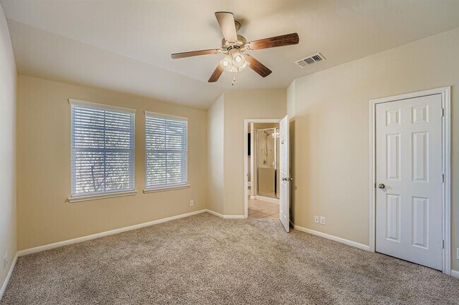 Building Photo - 1042 Lost Pines Ln