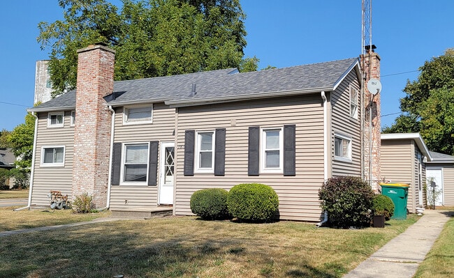 Primary Photo - 14821 S Bartlett Ave