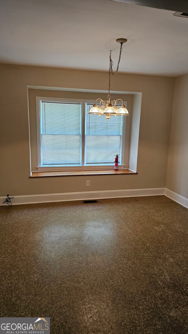 Building Photo - 509 Riley Ave