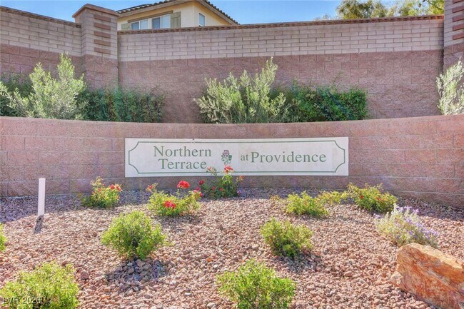 Building Photo - 10625 Mt Jefferson Ave