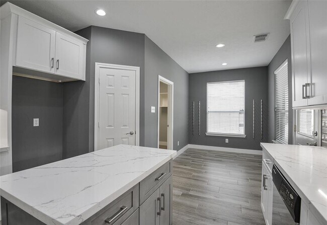 Building Photo - 20702 Arbor Bend Ct