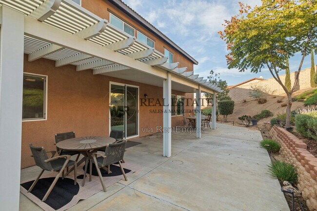 Building Photo - 16704 Fox Trot Ln
