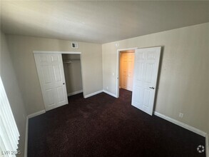 Building Photo - 2801 N Rainbow Blvd