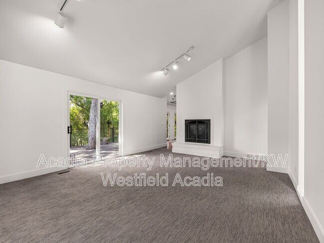 Building Photo - 11107 Gambel Oak Cir
