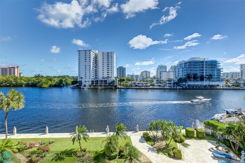 Building Photo - 888 Intracoastal Dr