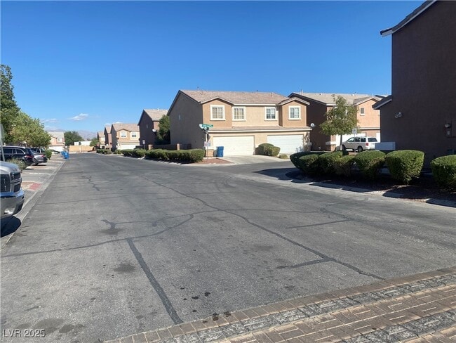 Building Photo - 4063 Halfmoon Bay Dr