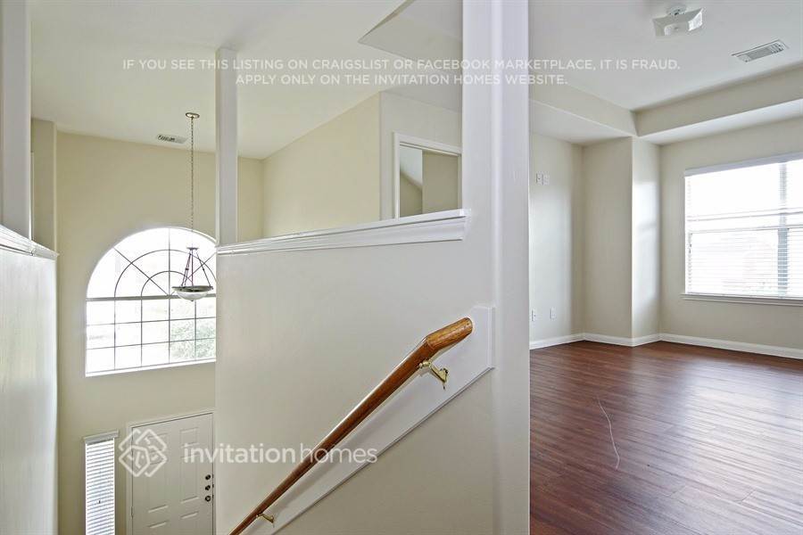 Building Photo - 3807 Liberty Square Trail