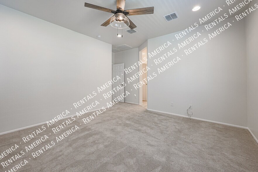 Building Photo - 7090 W Jasper Dr