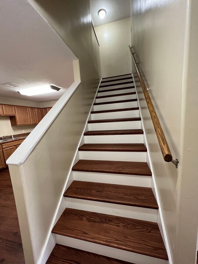 Building Photo - Pine Landing Homes