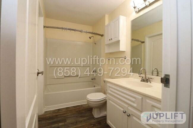 Building Photo - 12027 Alta Carmel Ct