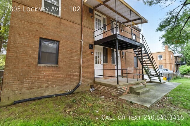 Building Photo - 7805 Lockney Ave