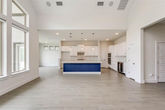 Building Photo - 5417 Flowing Brk Cv