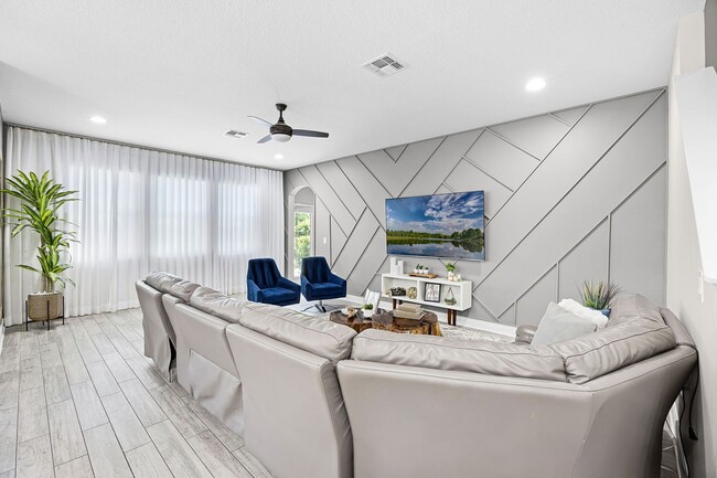 Building Photo - Beautiful 5-Bedroom Rental Home Available ...