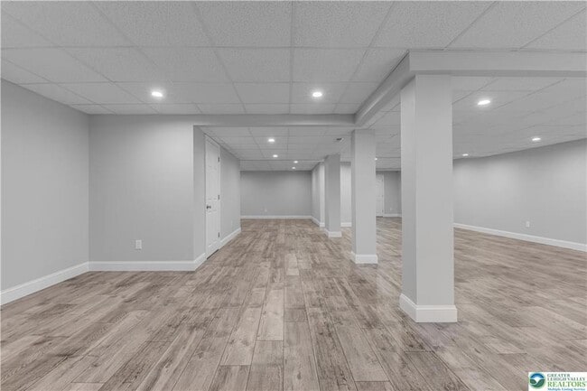 Building Photo - 4487 Cottonwood Dr