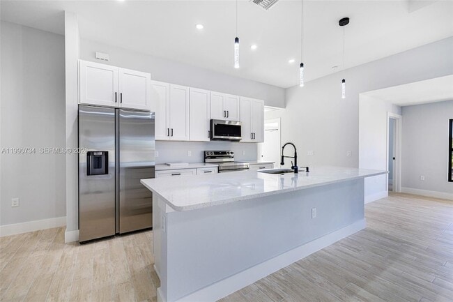 Building Photo - 2709 58th St W