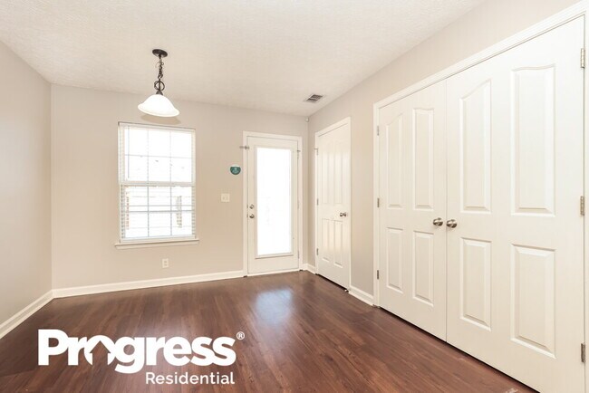 Building Photo - 1978 Odessa Ave