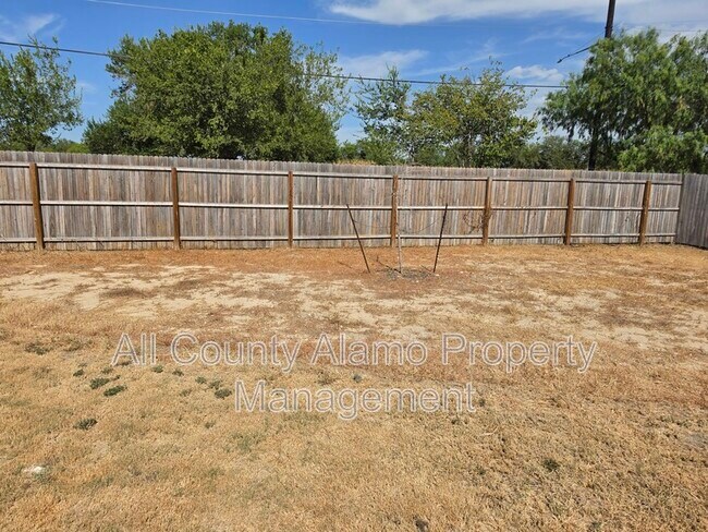 Building Photo - 5702 Repeating Wy