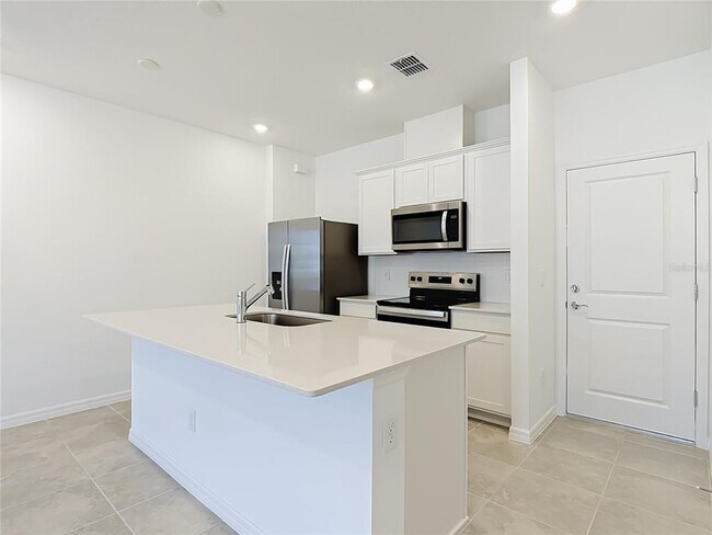 Building Photo - 11414 Nona Sound St